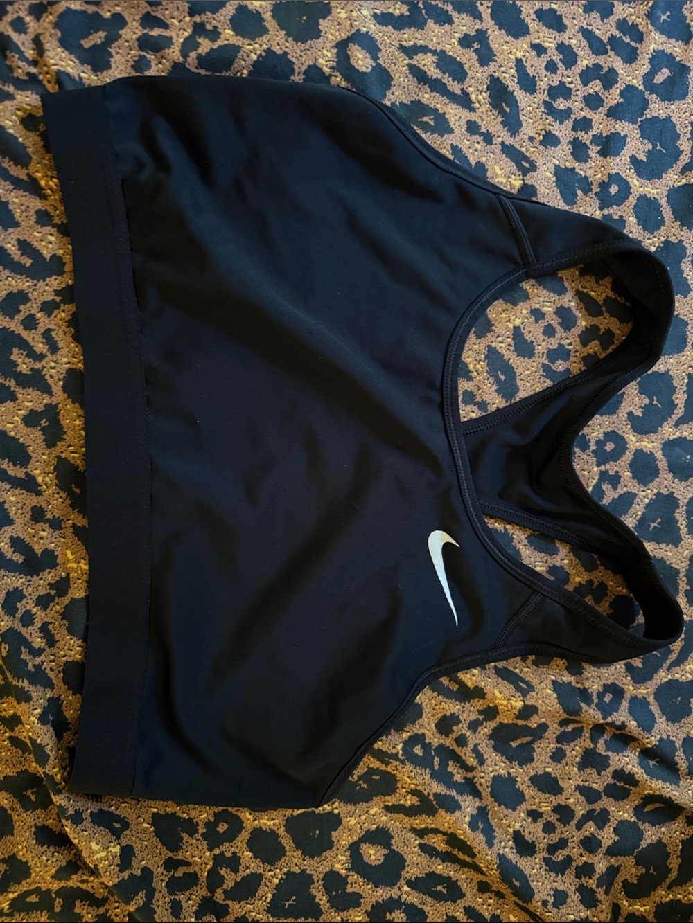 Nike Swoosh Women’s Sports Bra Light Support XL Black